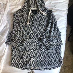American Eagle Hooded Sweater